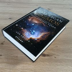 kozmos-carl-sagan-82727-x308-55_66738.jpg