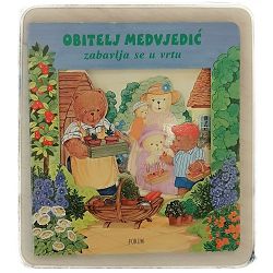 obitelj-medvjedic-zabavlja-se-u-vrtu-durdica-sokota-82223-d-54_49364.jpg