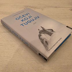 ocevi-koji-tuguju-carmien-michels-9962-x307-26_66571.jpg