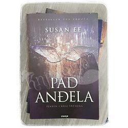 pad-andela-susan-ee-79493-z-600_37037.jpg