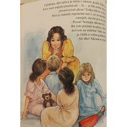 predivna-sissi-1-4-anne-francoise-loiseau-22331-x251-53_53191.jpg