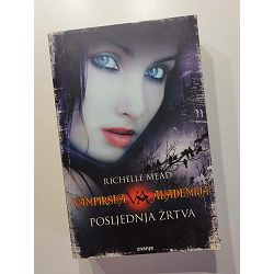 vampirska-akademija-1-6-richelle-mead-35689-set-326_10074.jpg