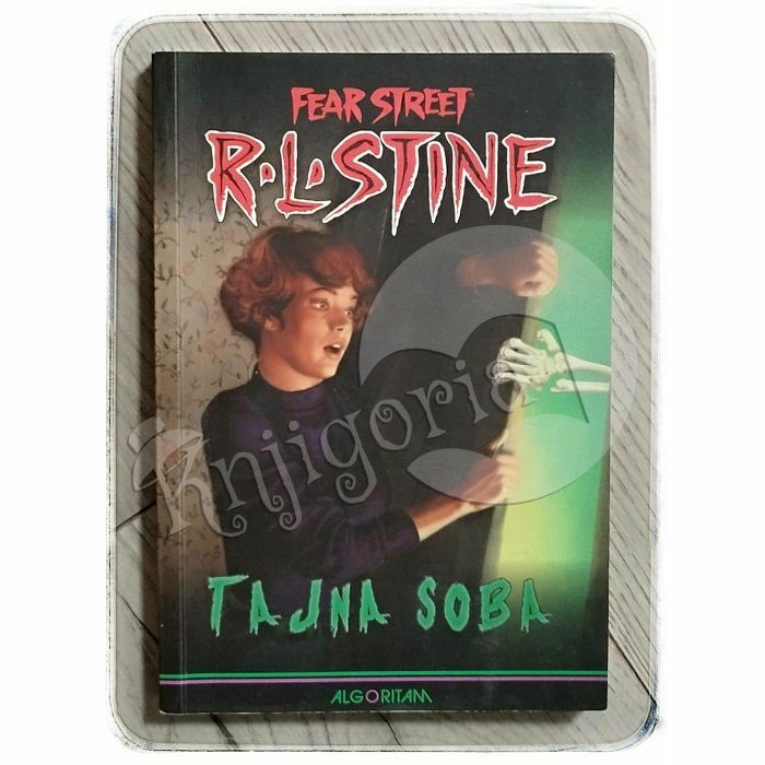 Fear Street: Tajna soba R.L. Stine 