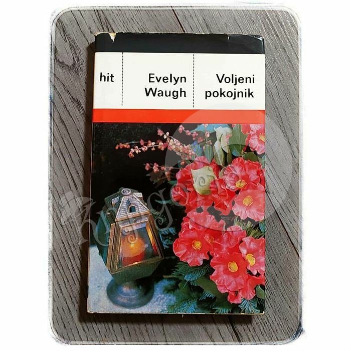 VOLJENI POKOJNIK Evelyn Waugh 